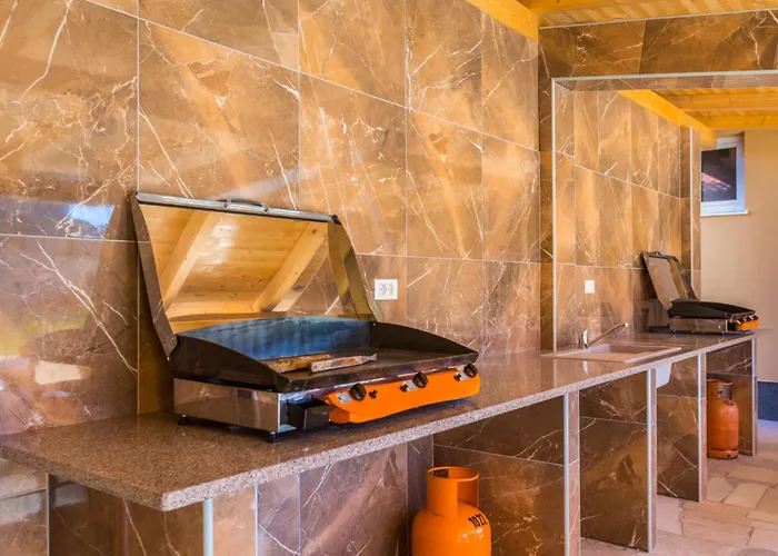 Dragan K2 - A2 Second Floor - Mpolo * Medulin