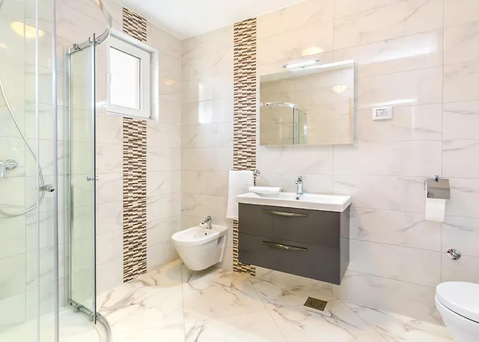 Dragan K2 - A2 Second Floor - Mpolo *