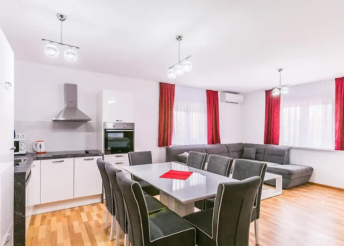 Dragan K2 - A2 Second Floor - Mpolo Appartement